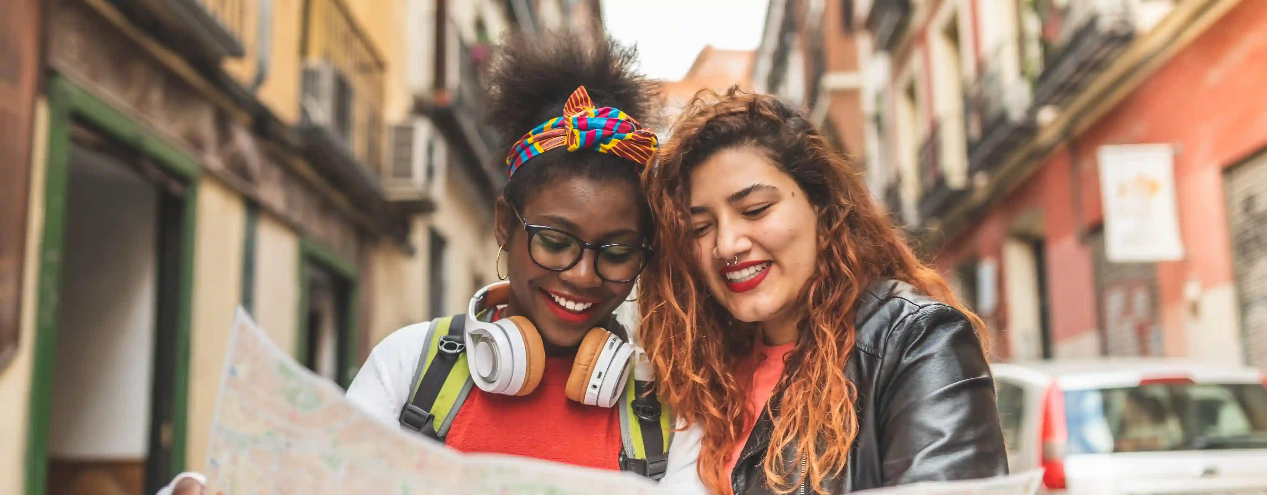 Exactly What’s Involved In Being a Professional Tour Guide_.webp
